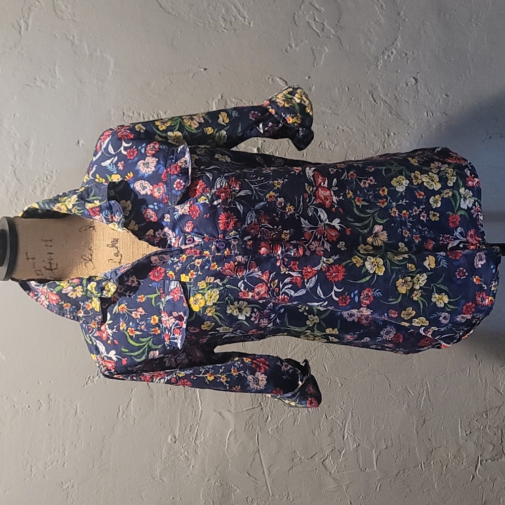 RETRO FLoral womens shirt
